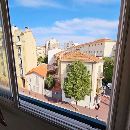 Port, Plages, Palais Des Festivals, Centre-ville Suquet, Harbor, Beaches, Downtown, Palace Of Festivals, Suquet Cannes